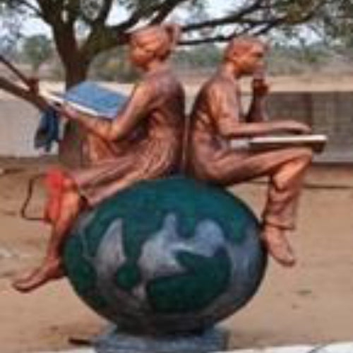 Students on Globe