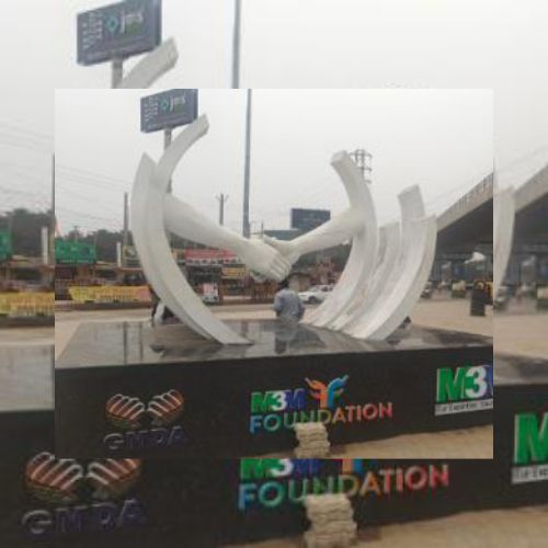 Hand Shake Sculpture