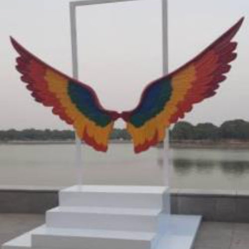 Selfie Wings