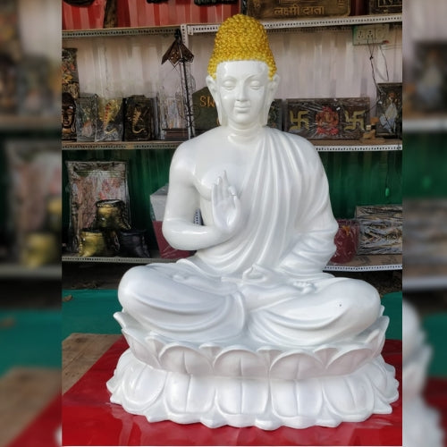 Buddha statue
